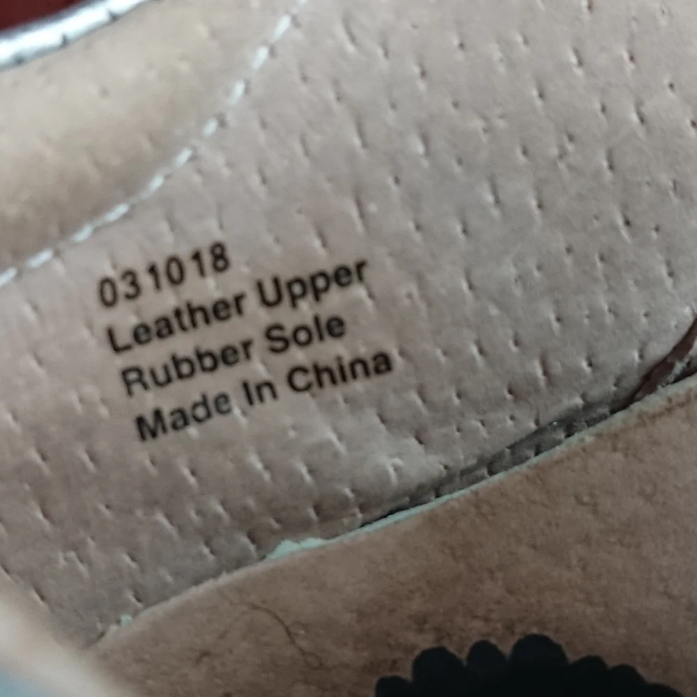 Livie & Luca Astrid Silver Metallic Mary Janes Velcro size 7/8